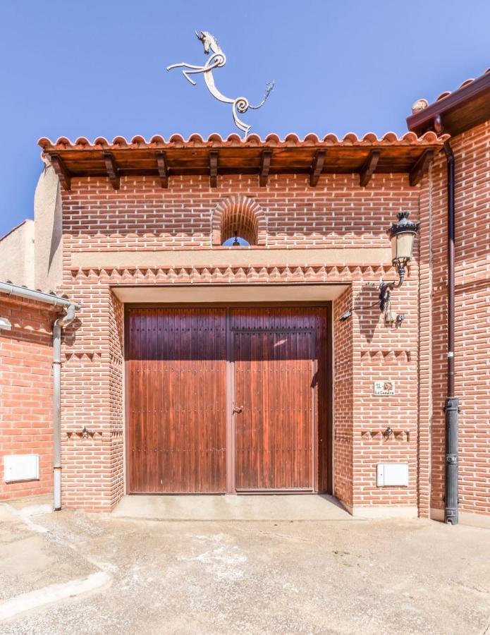 Casa Del Trotamundos Guest House Villamayor de Campos Luaran gambar