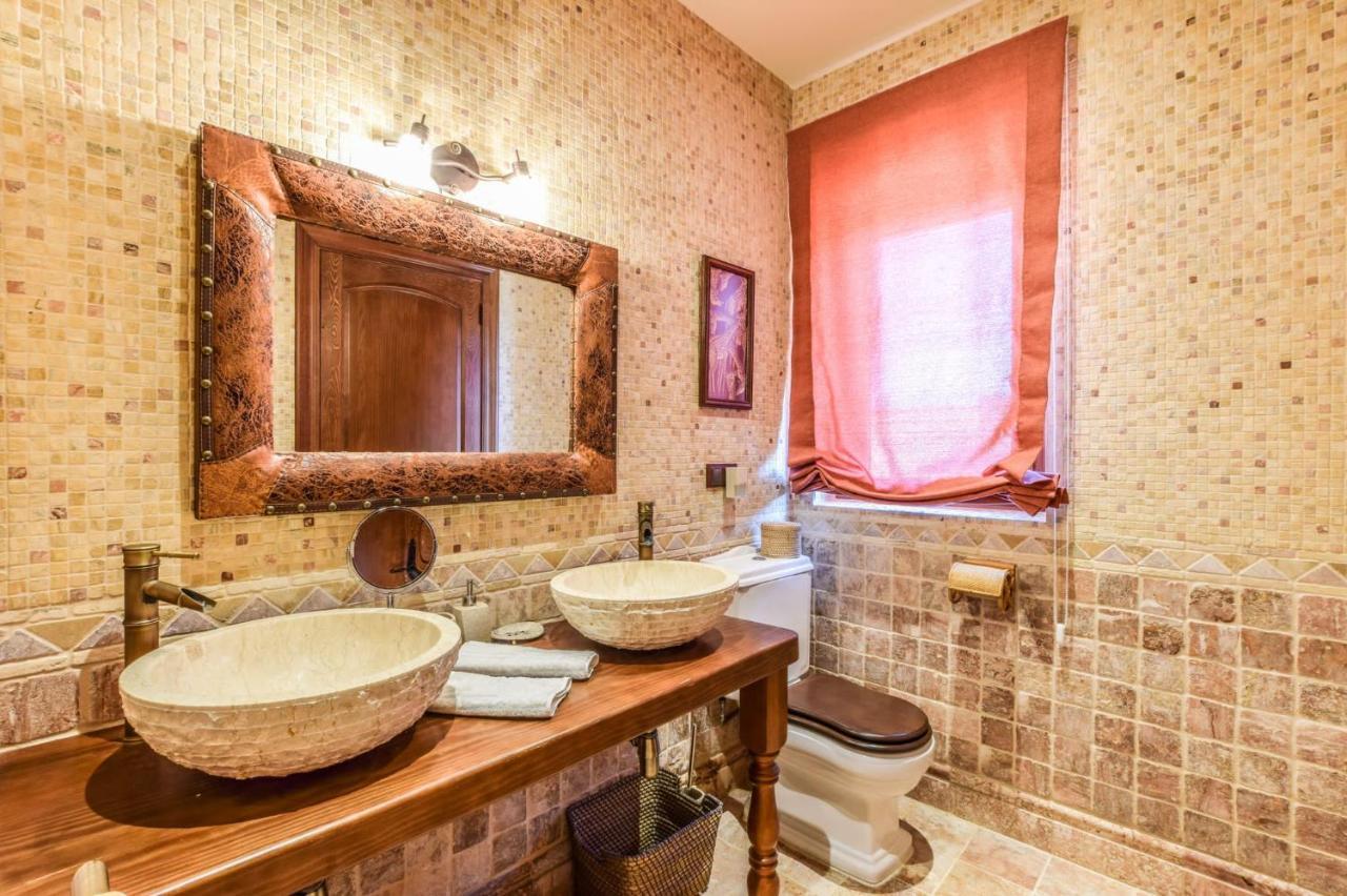 Casa Del Trotamundos Guest House Villamayor de Campos Luaran gambar